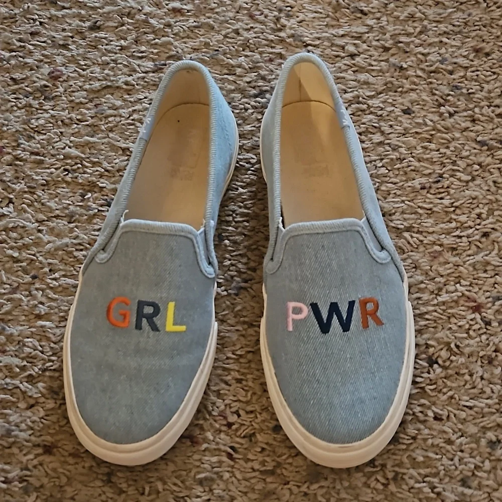 Keds size 8 grl pwr - Picture 1 of 1